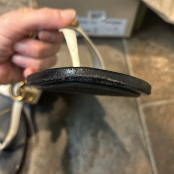 Gucci Marmont flat sandals in mystic white size 39 - Picture 3 of 8